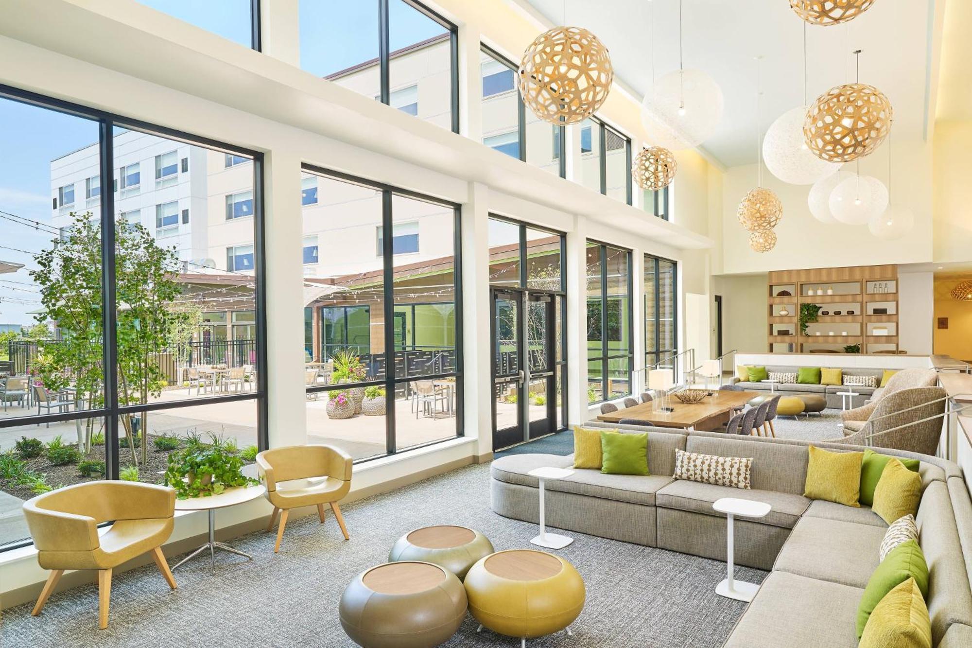 Element West Des Moines Hotel Exterior photo